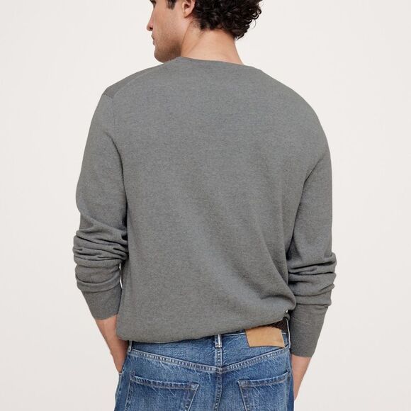 BANANA REPUBLIC ITALIAN MERINO CREW-NECK SWEATER grey size Small NWT - Picture 3 of 6
